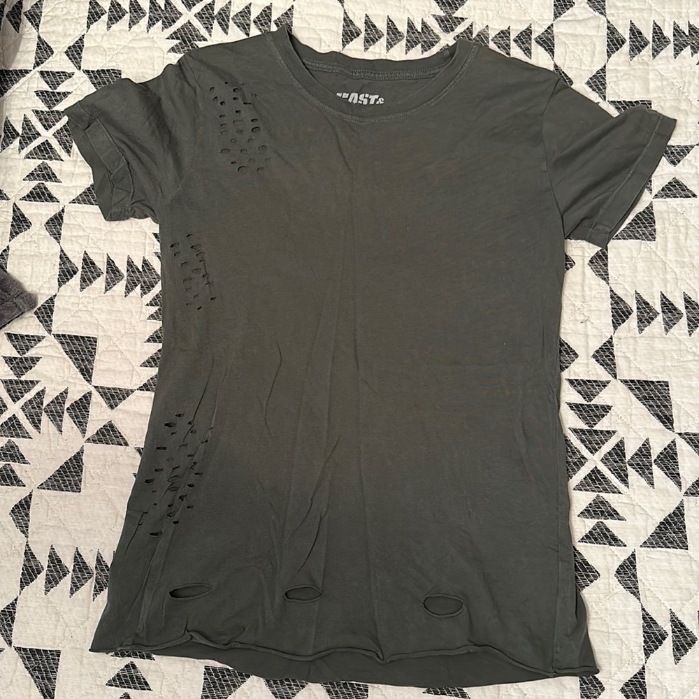 Women’s tshirt